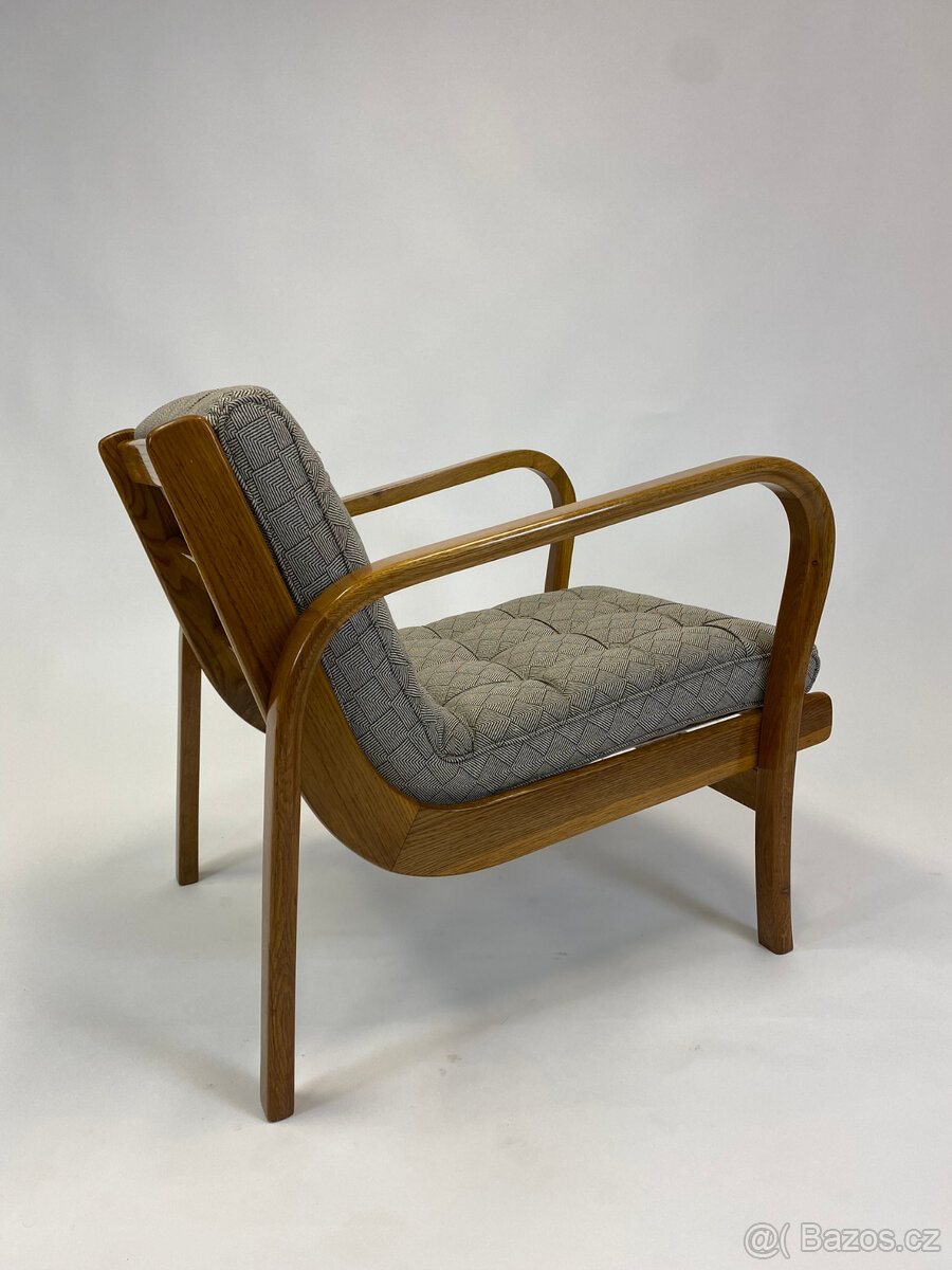 Krásná křesla Kropáček po renovaci, dub, šelak TOP - 5