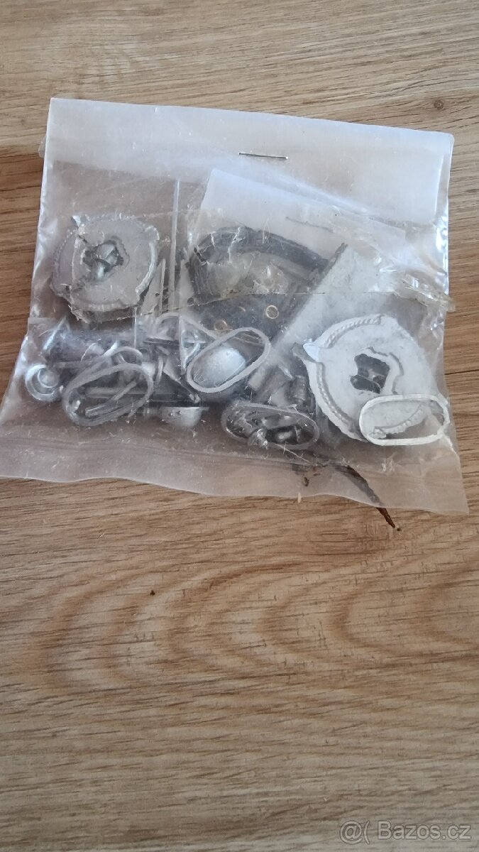 Rozestavba lodě DAUNTLESS od firmy Dumas - 5