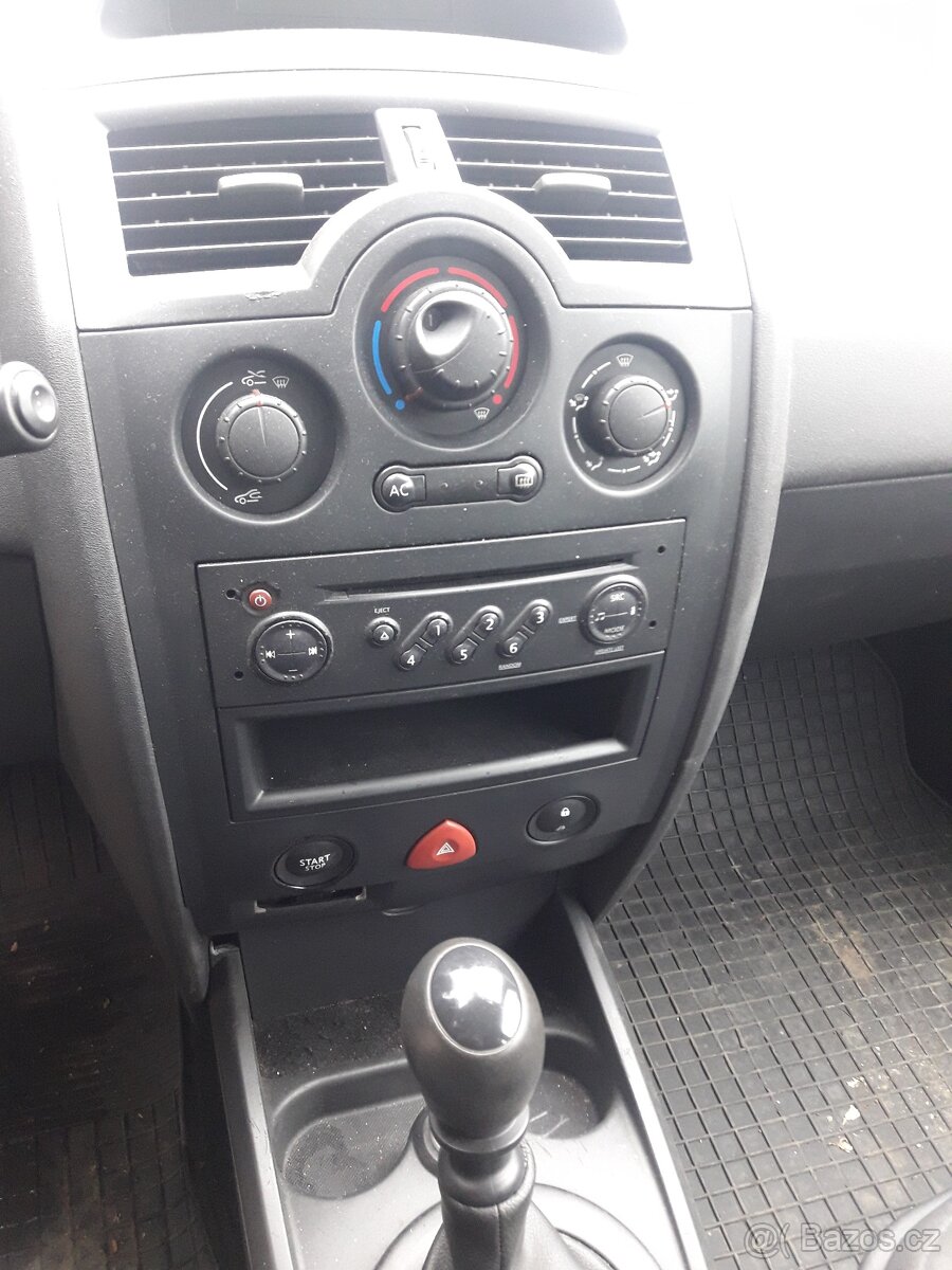 RENAULT MEGANE COMBI 1.9 DCi 96kw r.v.2007 - 5