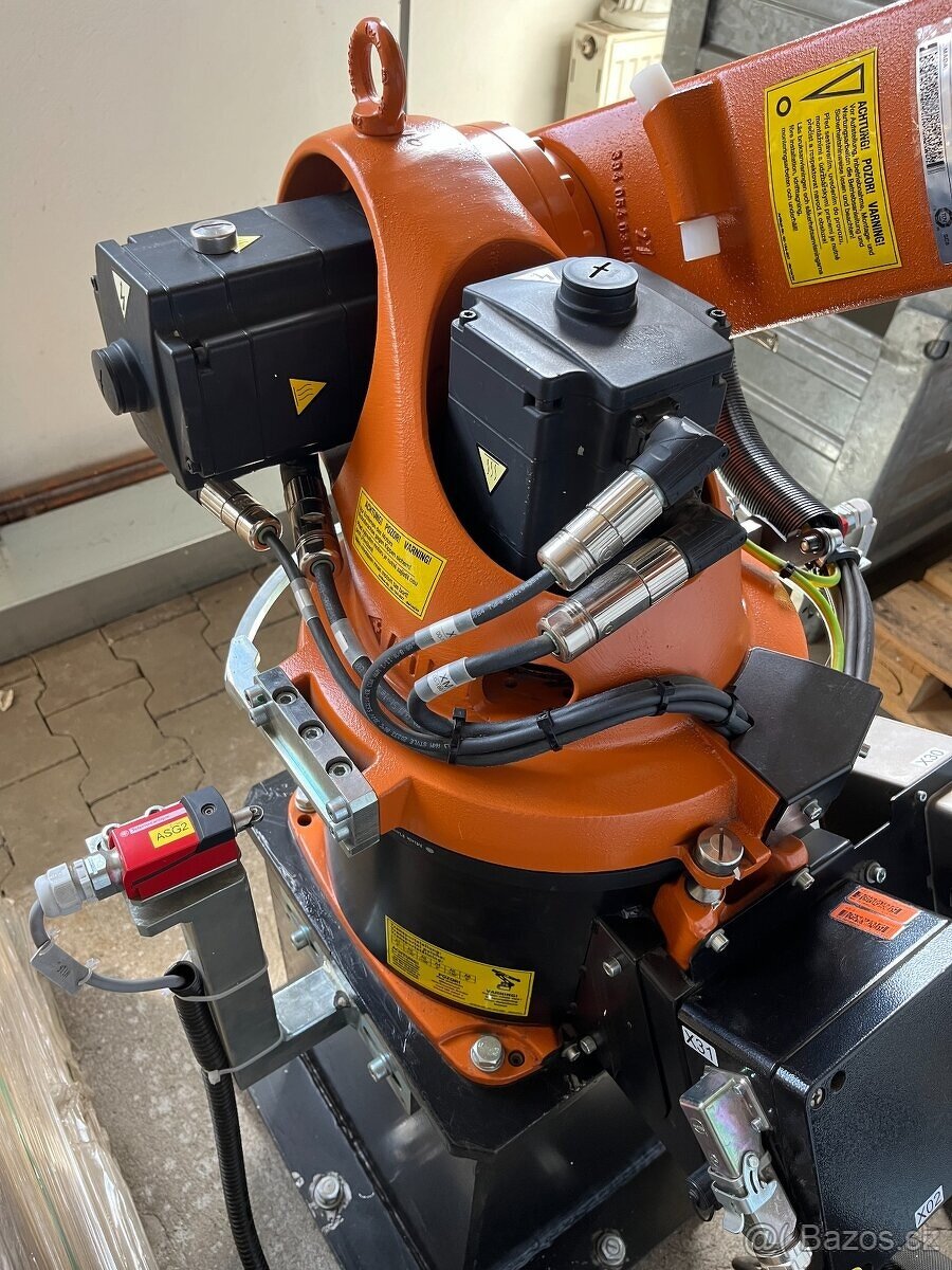 Robotizované svařovací pracoviště KUKA - 5