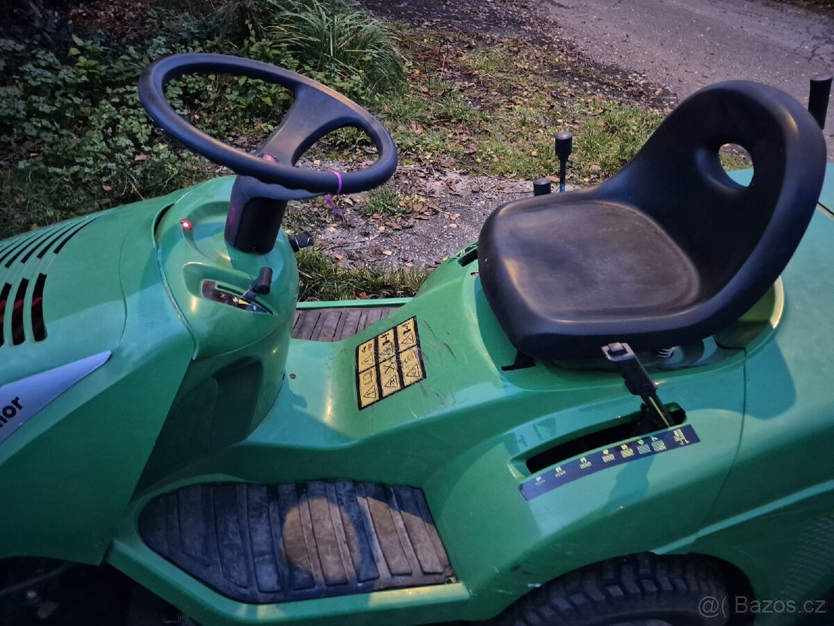 Zahradní sekací traktůrek, motor briggs stratton. - 5