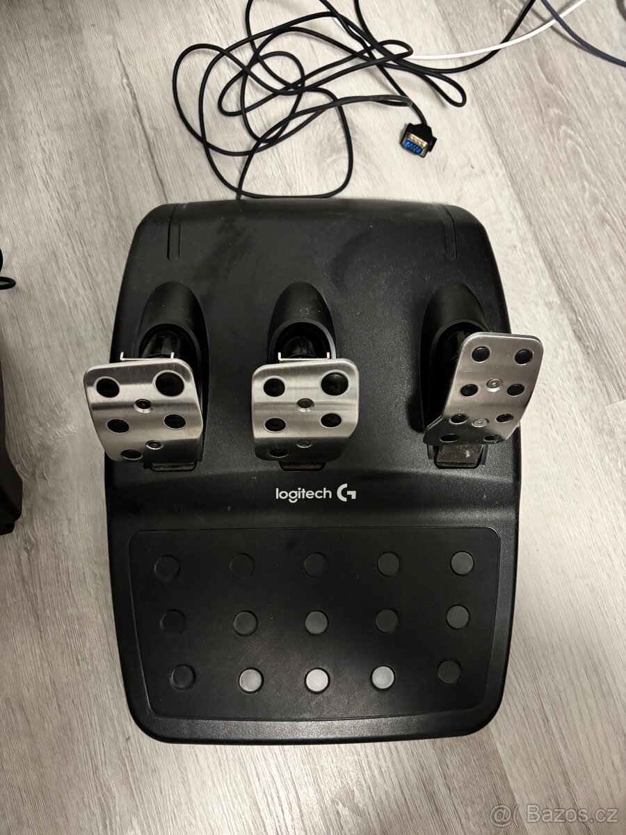 Logitech G29 volant - 5