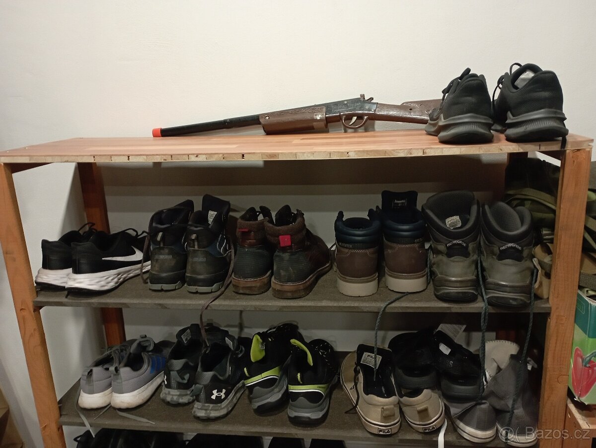 BOTY po synech - BEDNA BOT - výborný stav - 5