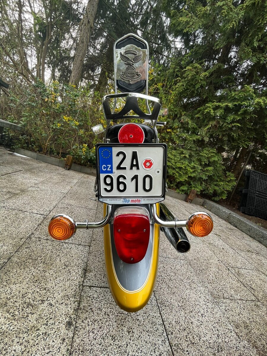 Yamaha DragStar 650 – 2002 -krásná klasika s nízkým nájezdem - 5