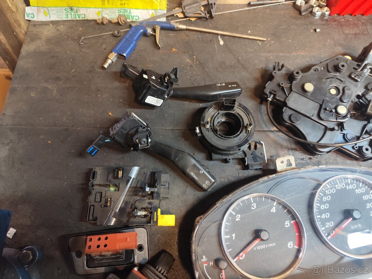 Vw Caddy CNG díly - 5