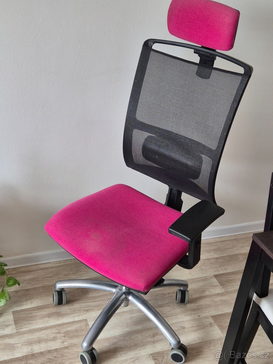 Kancelářské křeslo - 5
