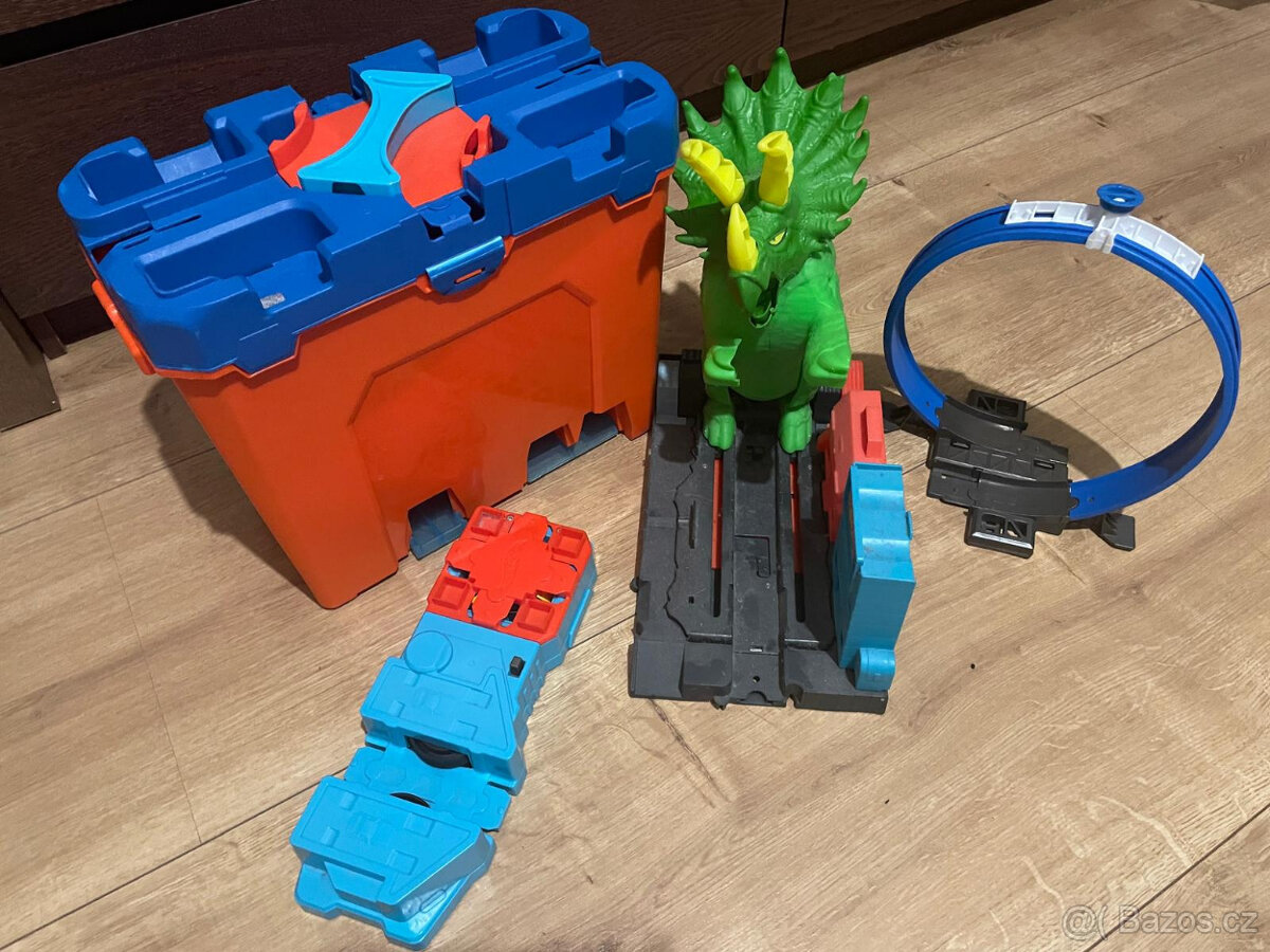 HotWheels dráha - 5