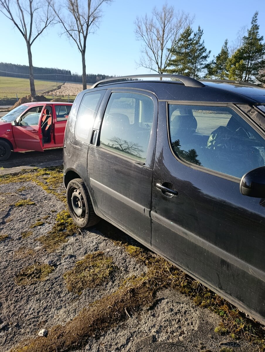 Škoda Roomster prodám díly 2006 - 5