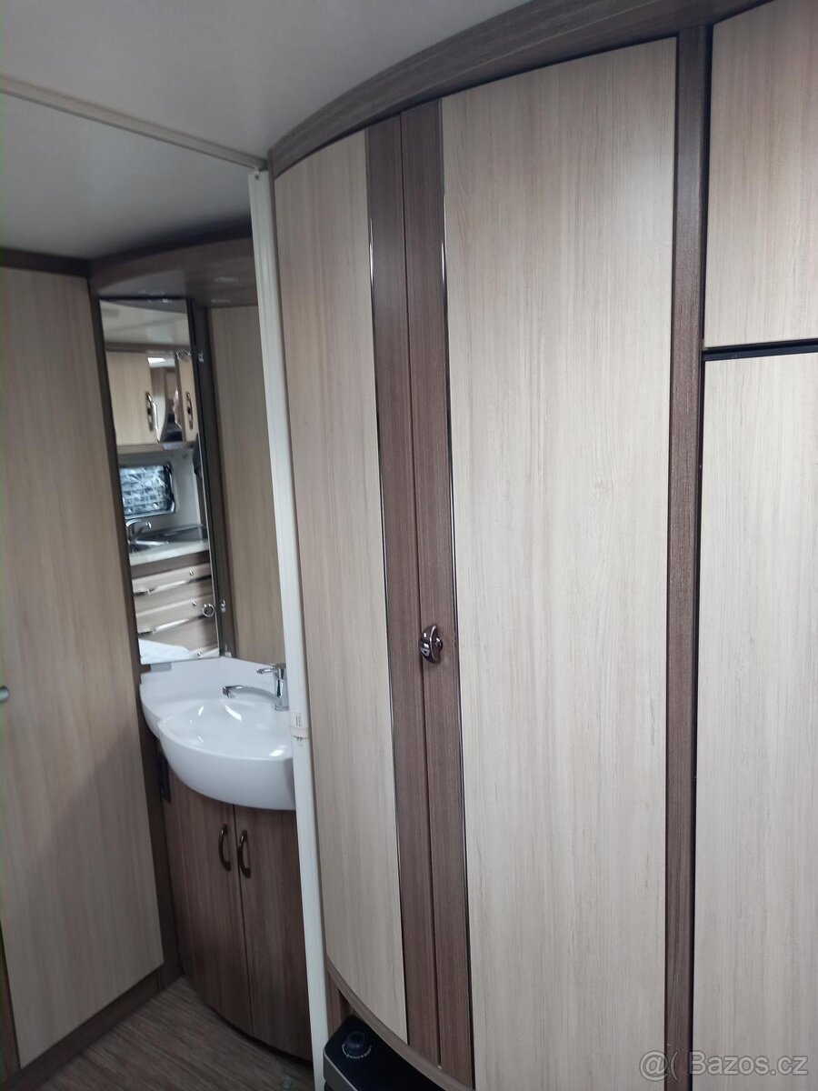 Karavan hobby 560 de Luxe - 5