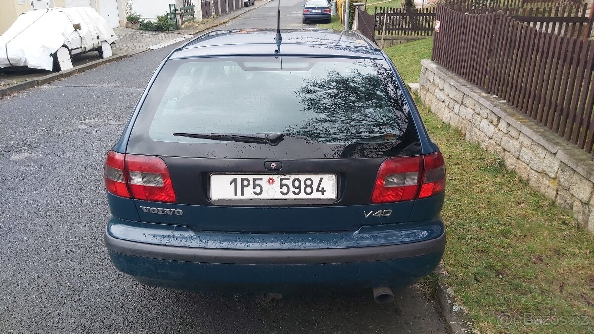 Prodam Volvo V40 1.9 TD cena dohodou - 5
