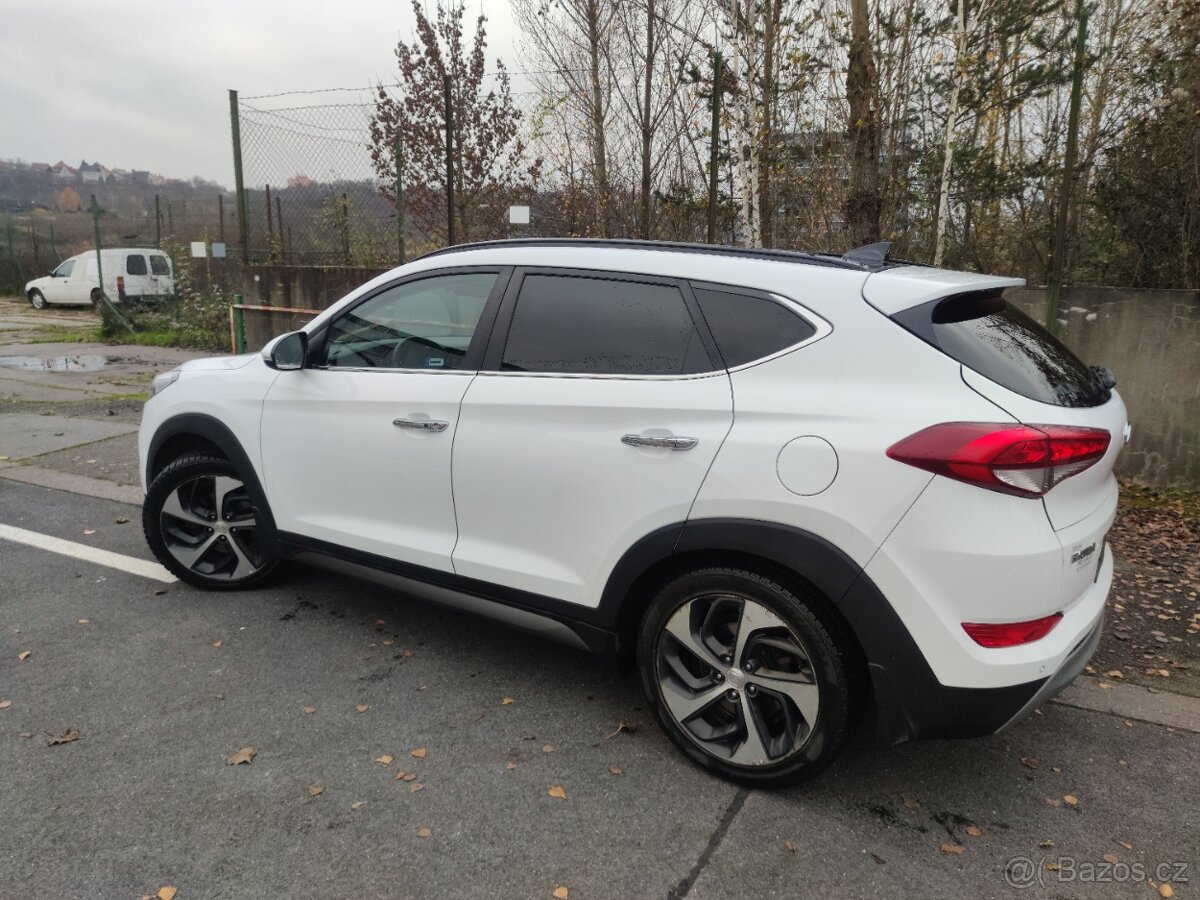 Hyundai Tucson 2.0 CRDi 4x4 Premium – 171 kW – Servis Hyunda - 5