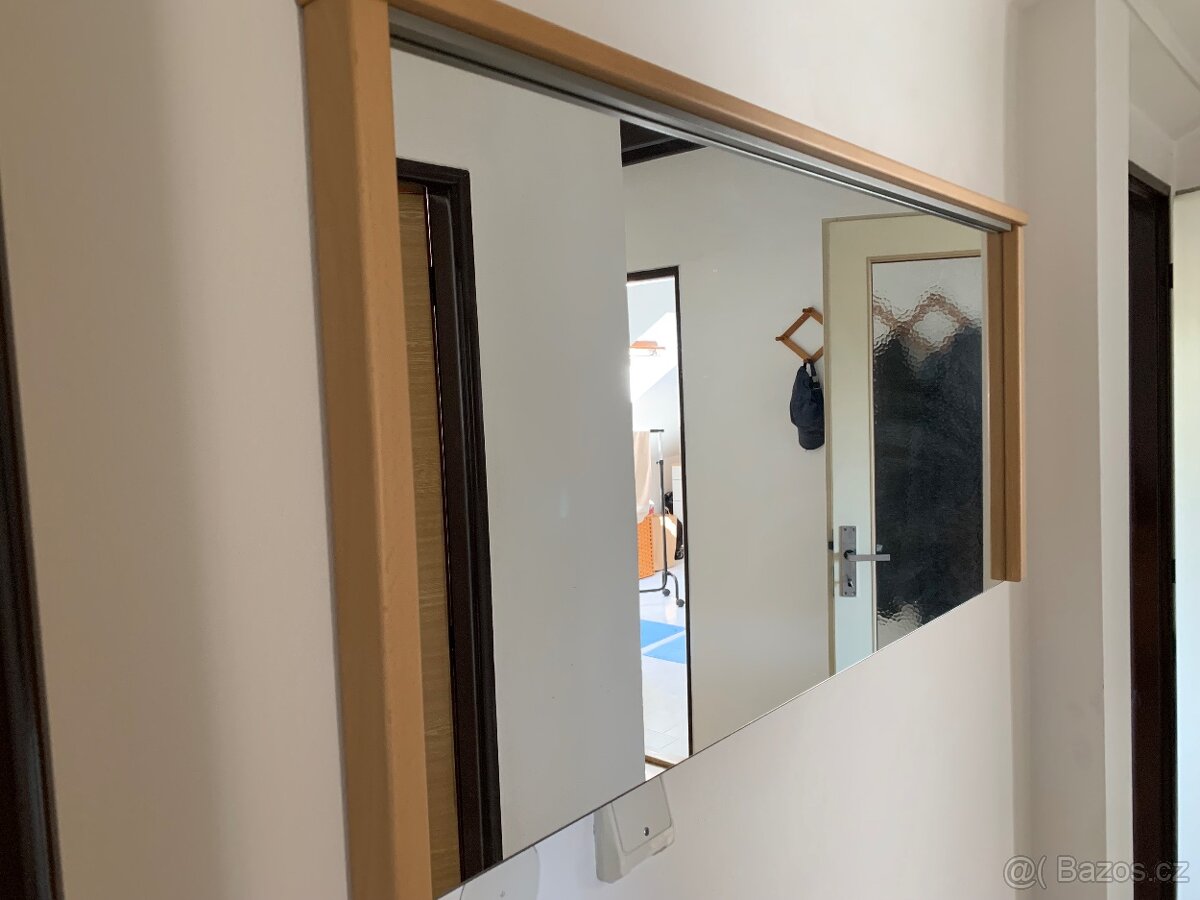 Předsíňový nábytek- zrcadlo, botník, věšák - 5