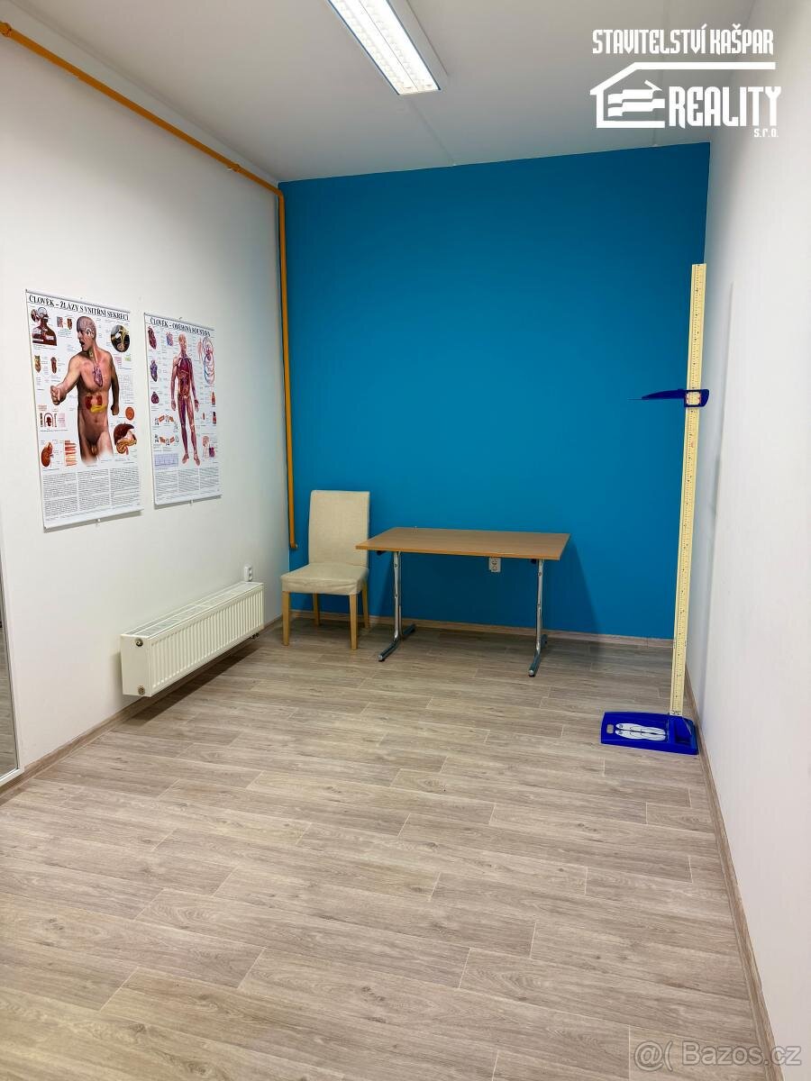 Pronájem obchodních prostor, Chrudim, ul. Ležáků - 5