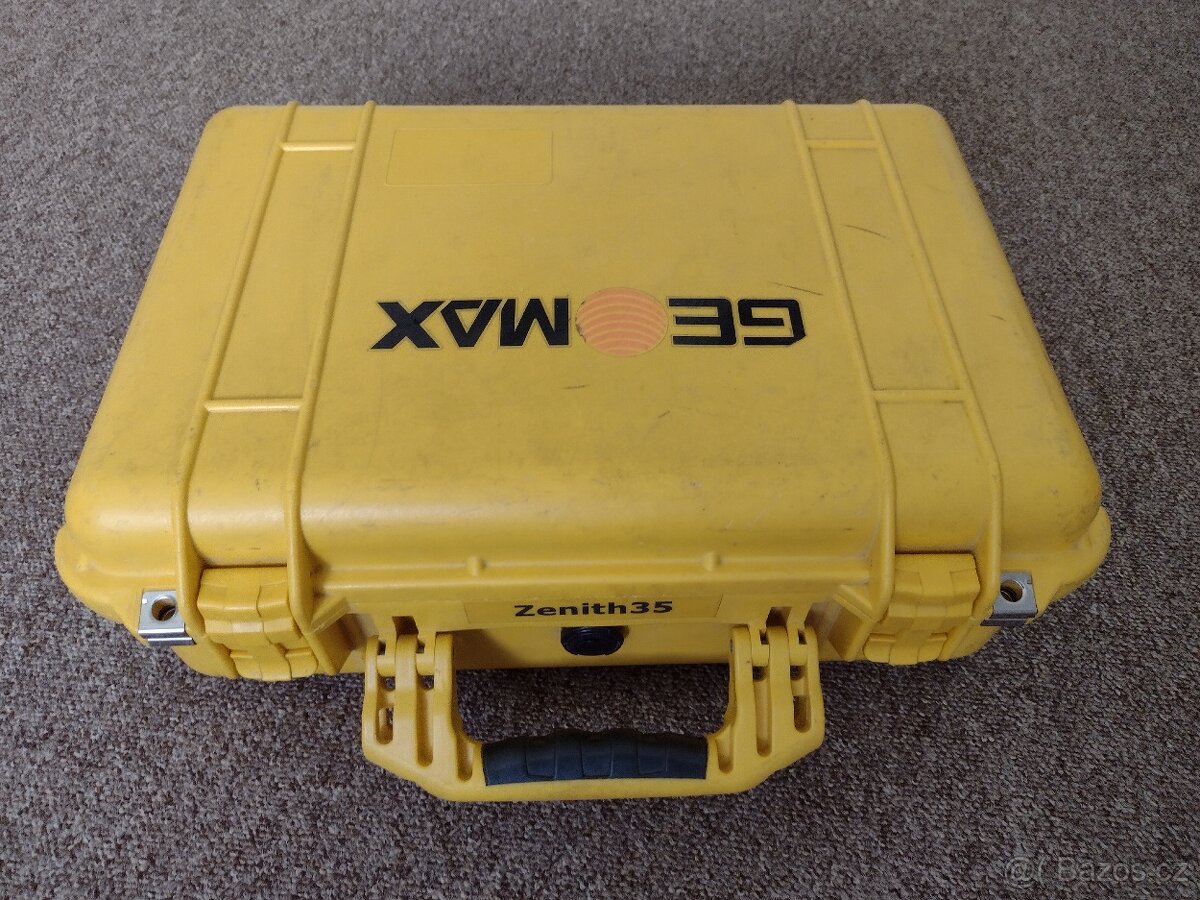 GNSS sestava Geomax Zenith35 GSM-UHF-TAG s kontrolérem - 5