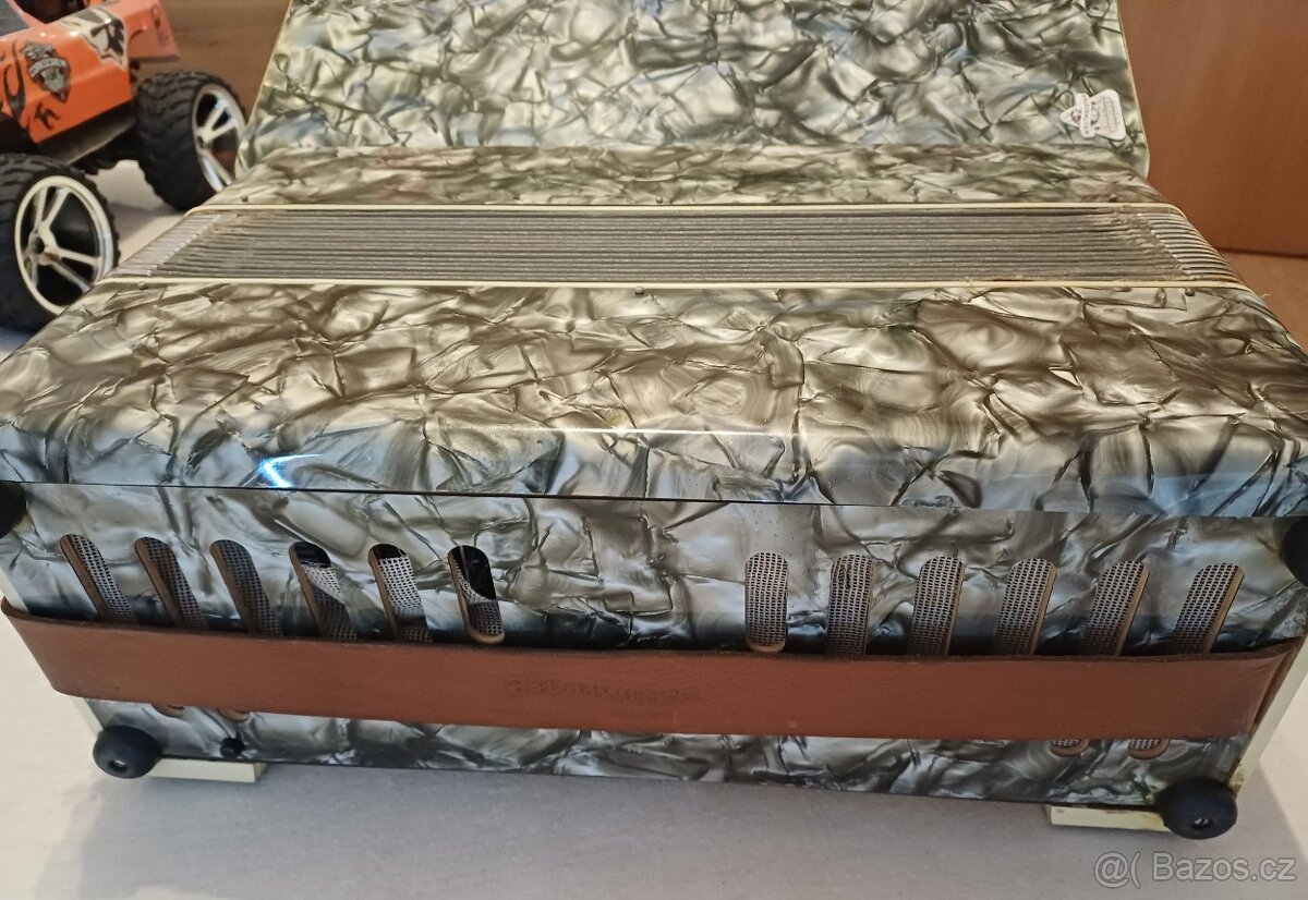 Akordeon, harmonika pianovka Weltmeister - 5