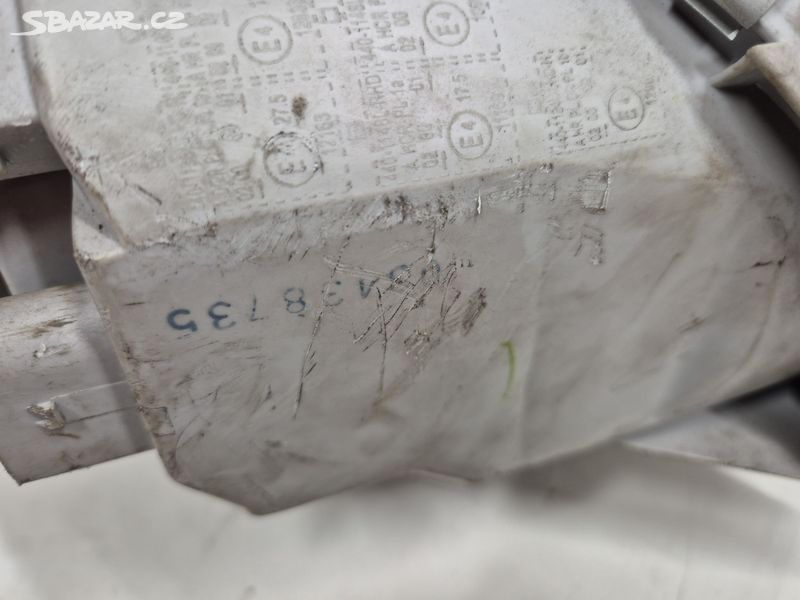 Nove leve predni svetlo mercedes C - 5