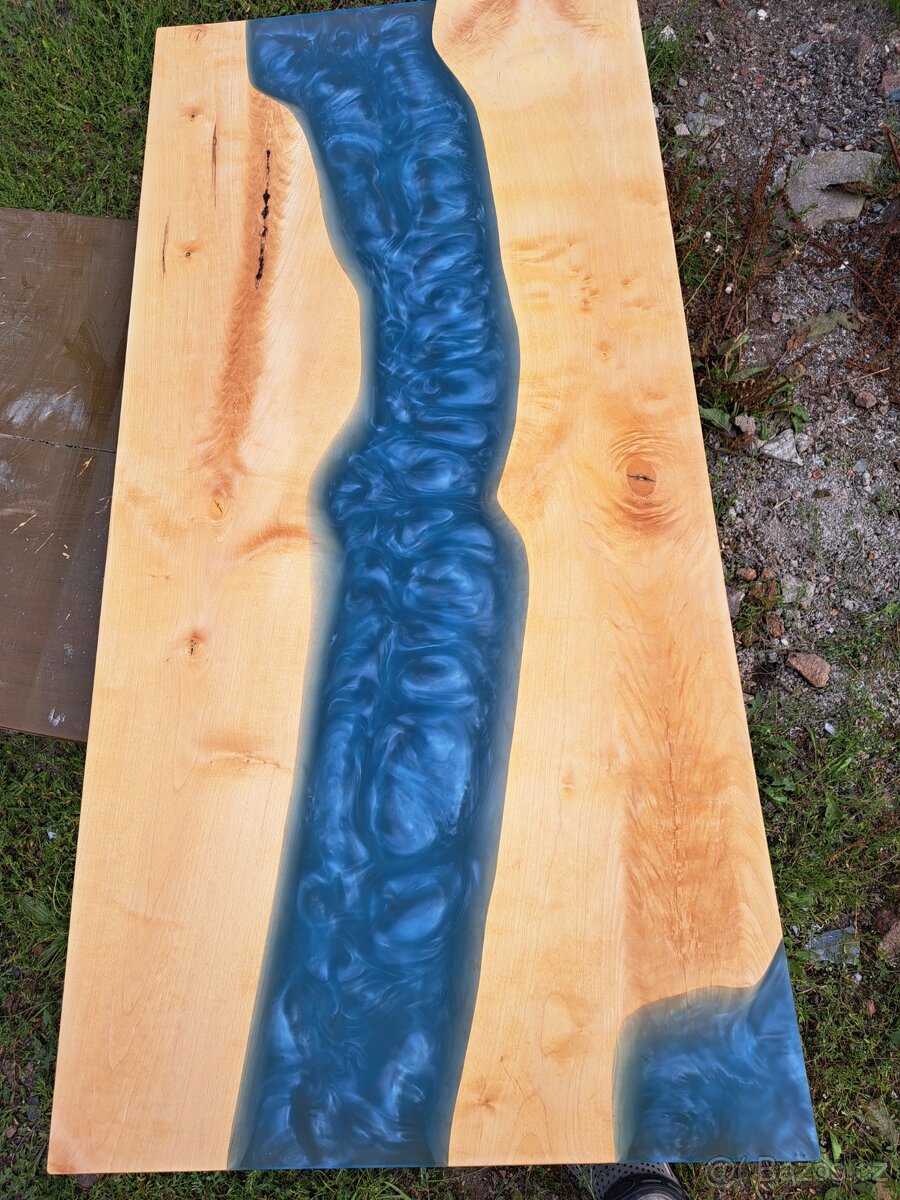 Epoxidový stůl modrý + masiv - 5