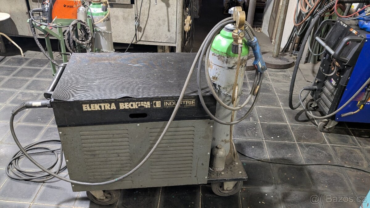 MIG-MAG Co svářečka 300A - 5