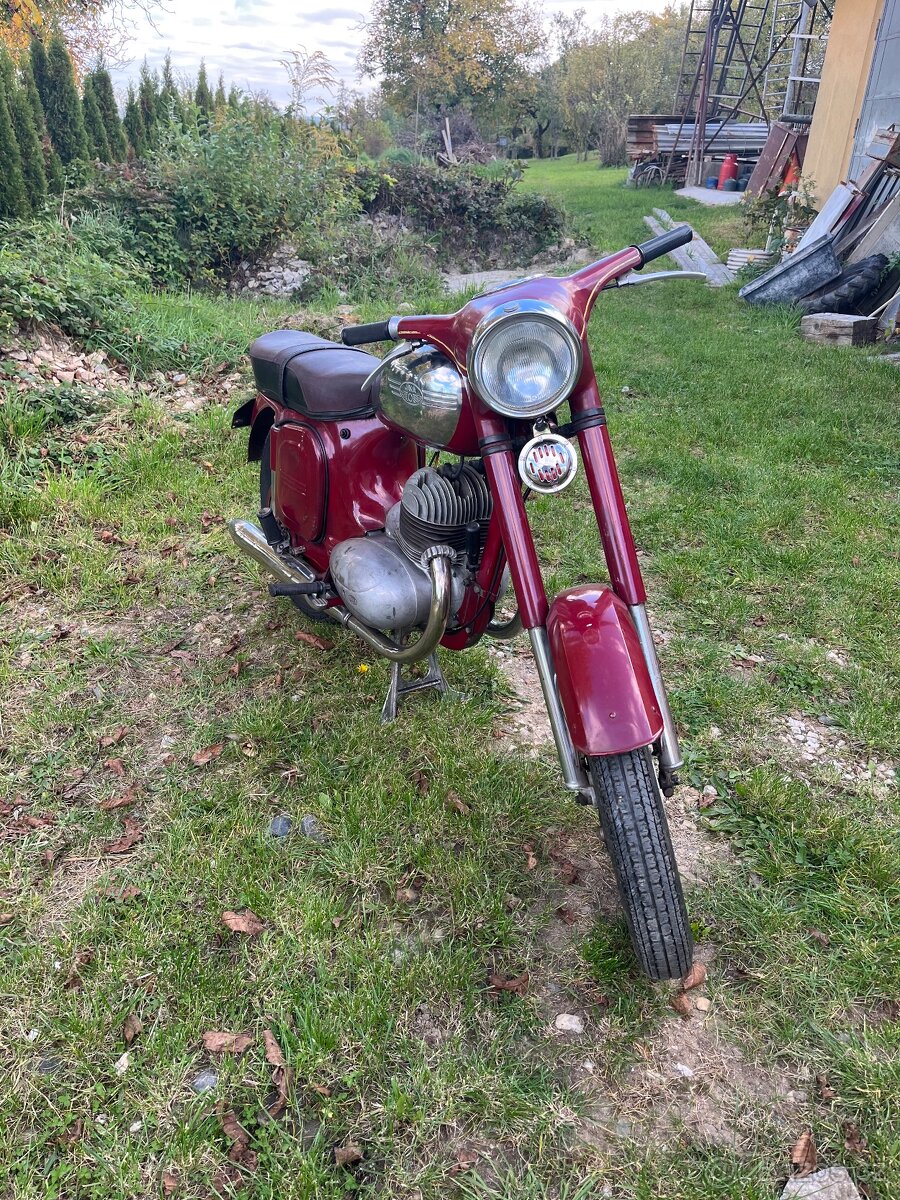 Predam Jawa 350/360 panelka r.v 1965 - 5
