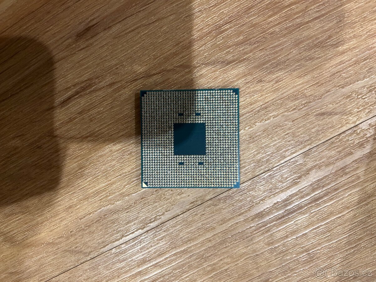 Komponenty PC-Grafika, procesor Ryzen,RAM 2x8GB, zdroj 500W - 5