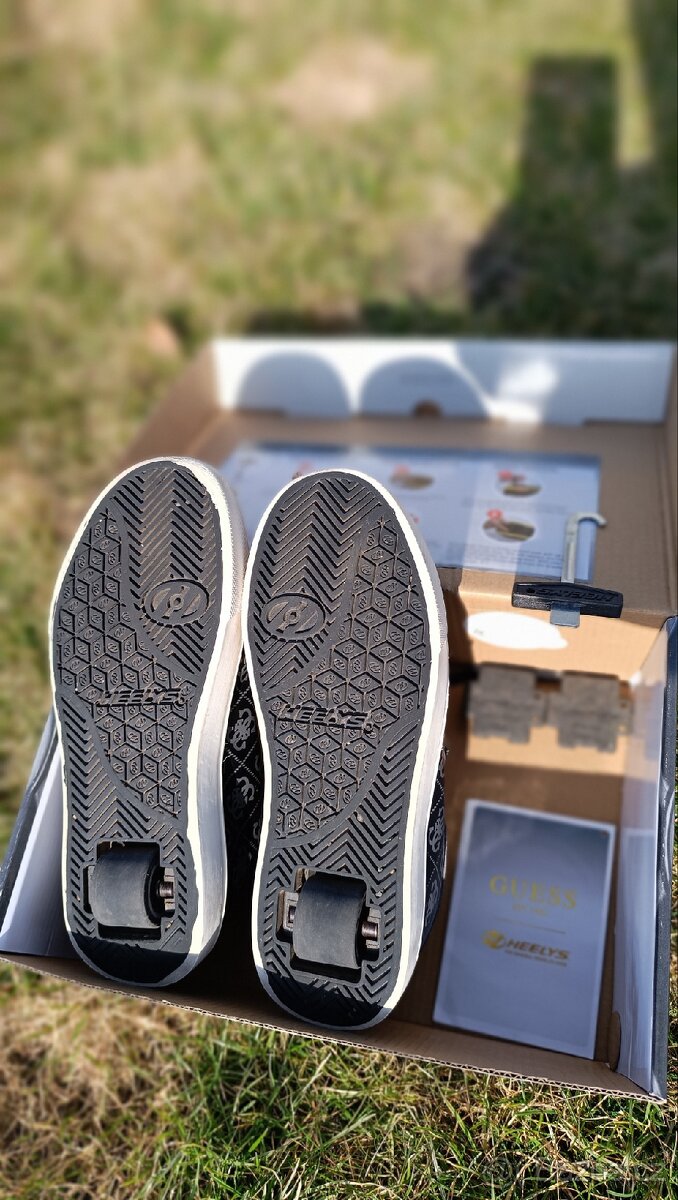 Kolo boty Guess Heelys - 5