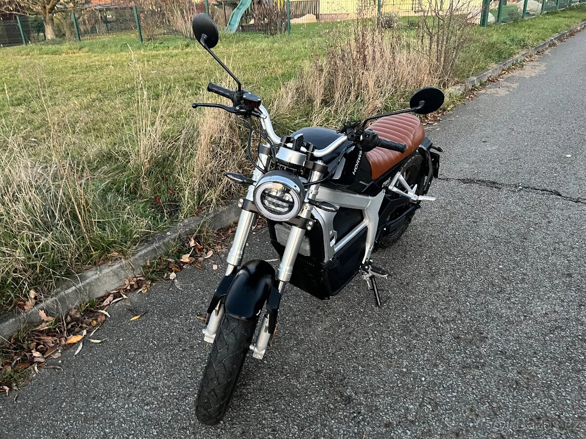 Elektrický Horwin CR6 - 5