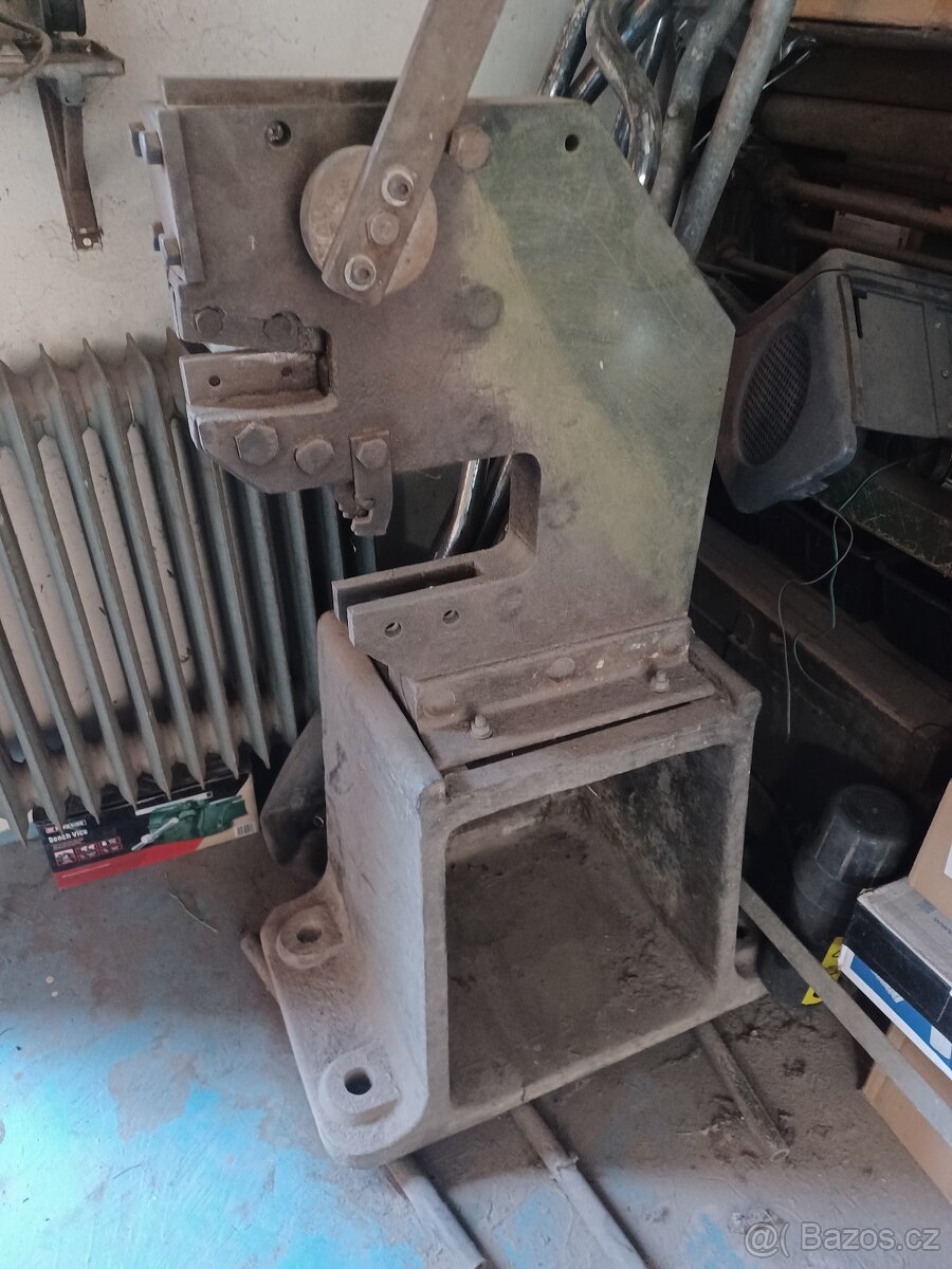 Prodám pákové nůžky - 5