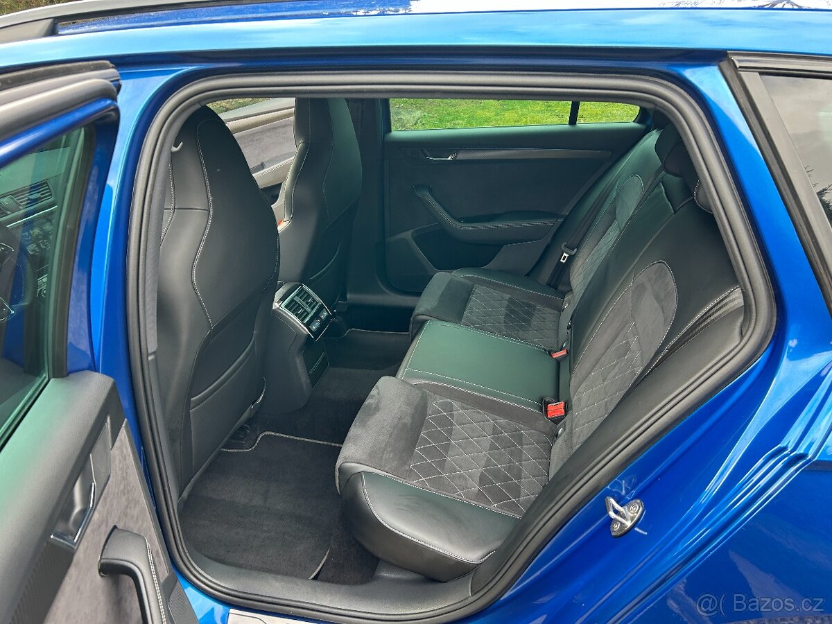 SUPERB SPORTLINE/2.0TDI/110kw/2022/MATRIX LED/FACE /Tažné - - 5