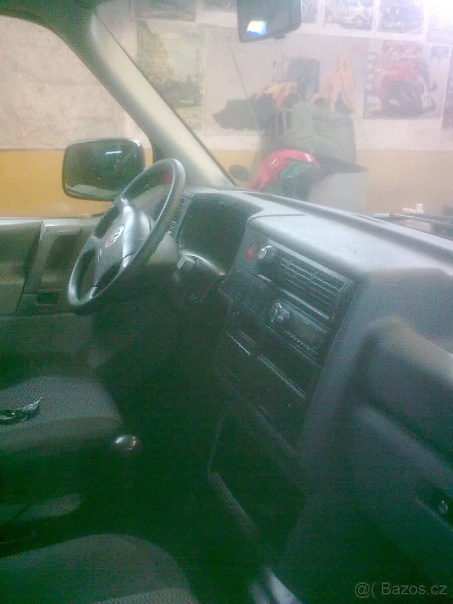 Prodám VW t4 2,4d transporter r.v 2003 - 5