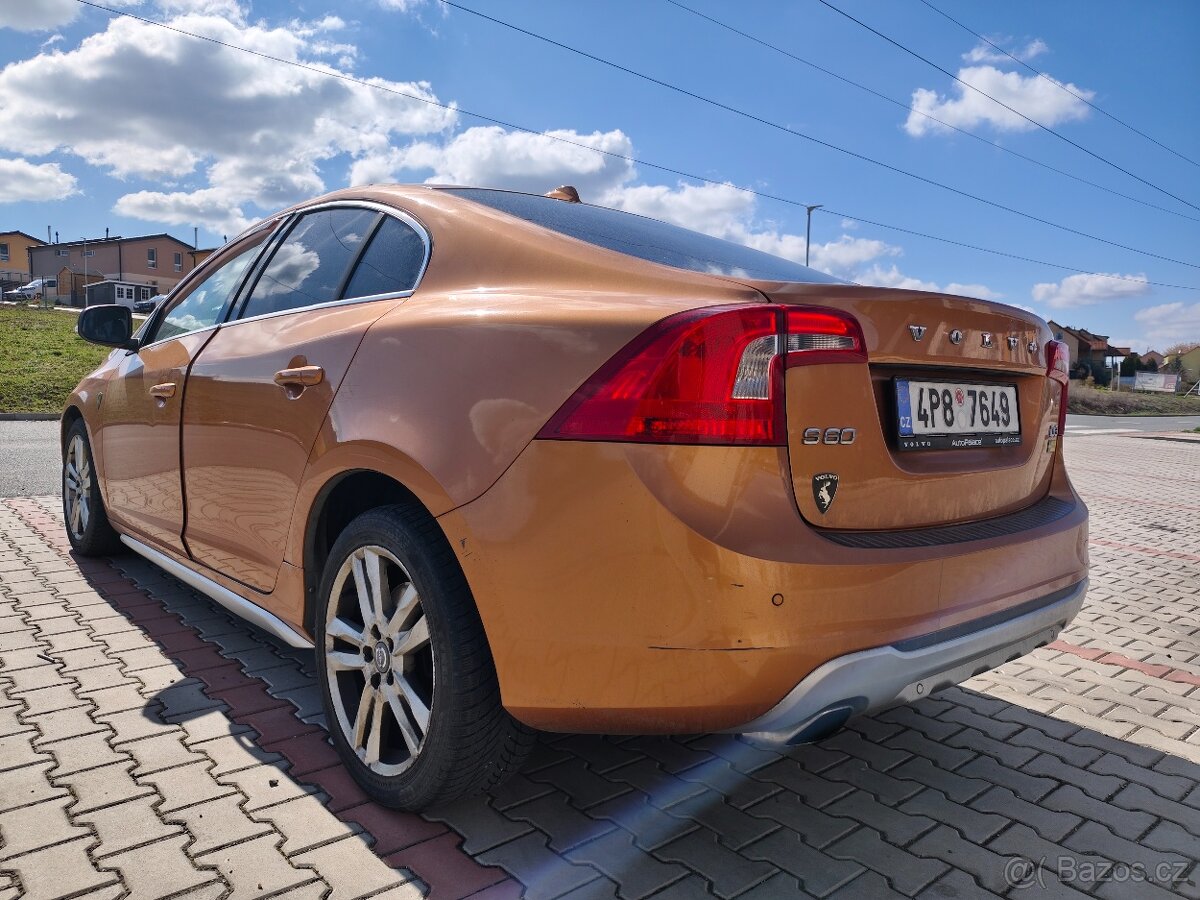 Volvo S60 - 5