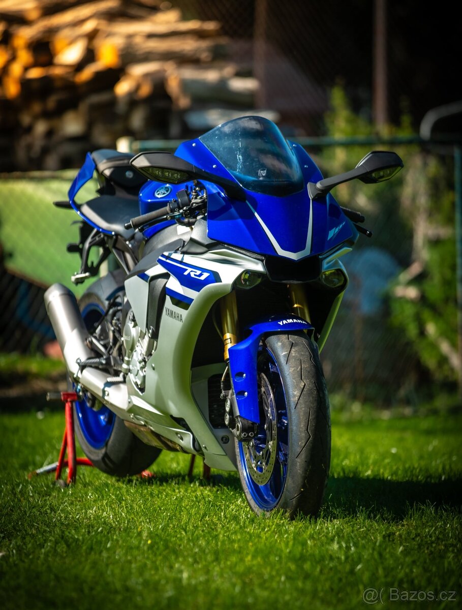 Yamaha Yzf R1 - 5