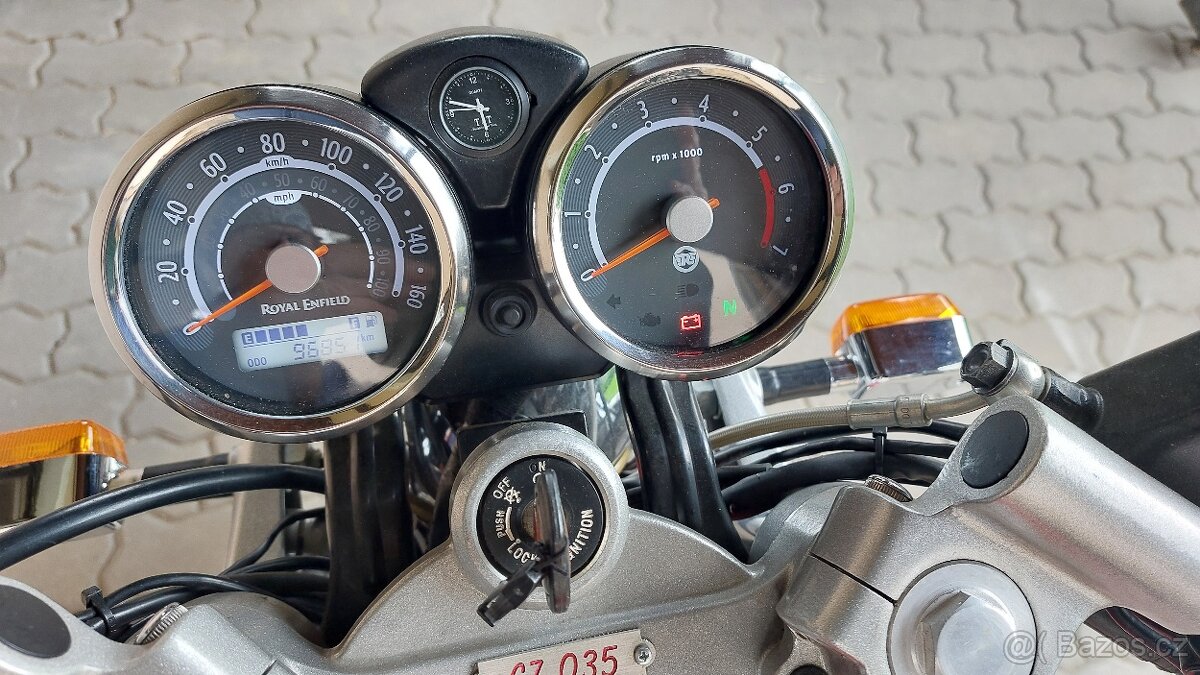 Royal Enfield Continental GT 535 - 5