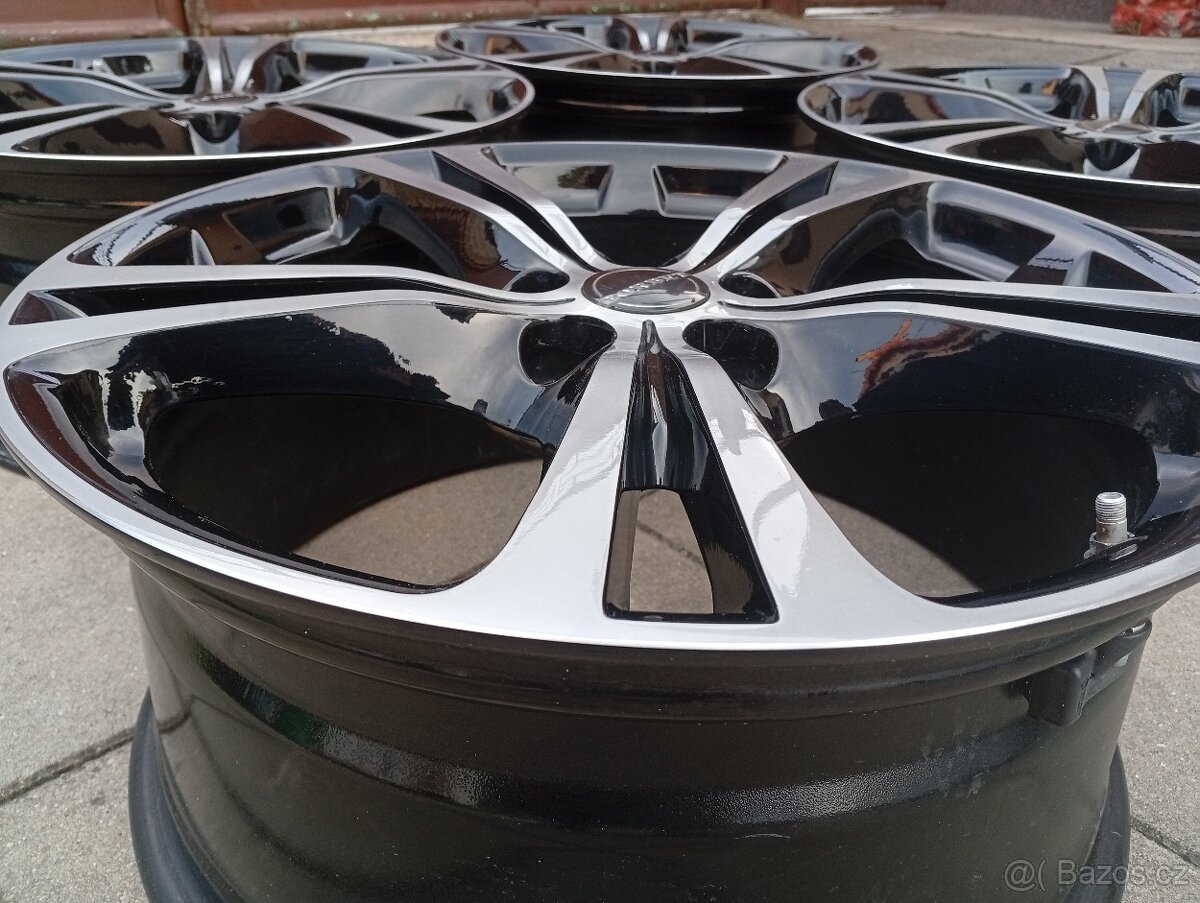 ALU kola Borbet 18" , 8J 18H2 - 5