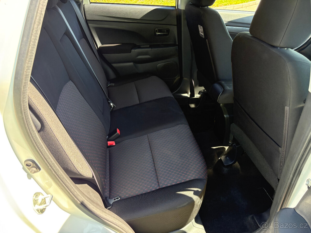 Mitsubishi ASX 1.6 Diamond edition, kamera, BT, tempomat - 5