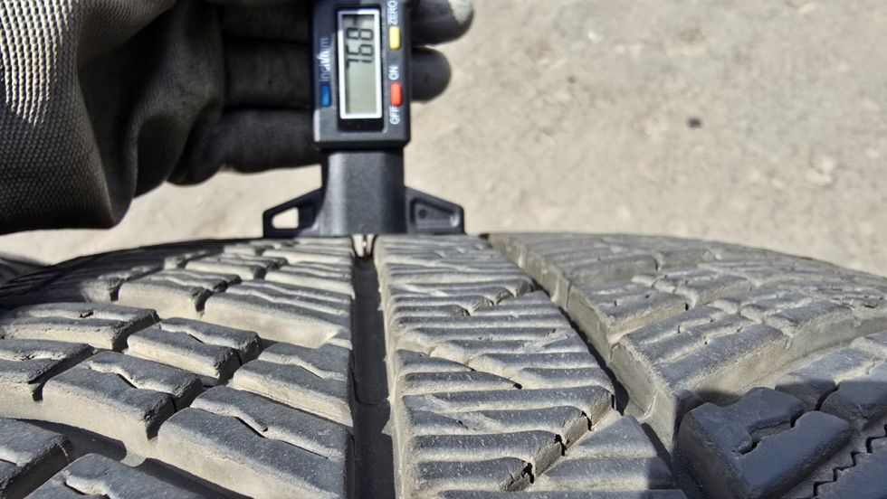 Zimní pneu 245/35/20 Michelin - 5