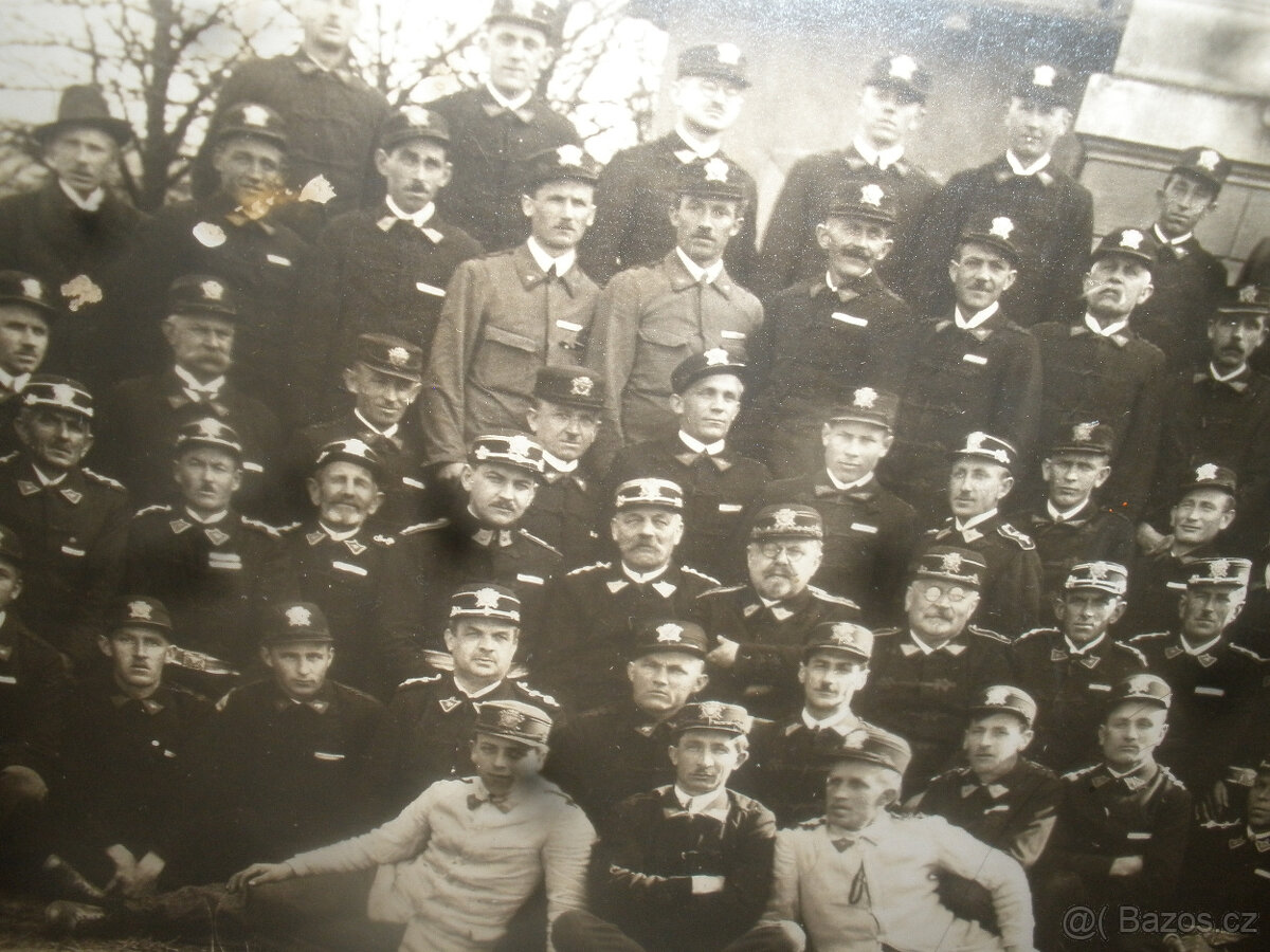 Staré foto hasiči-1920-1930 Mělník - 5