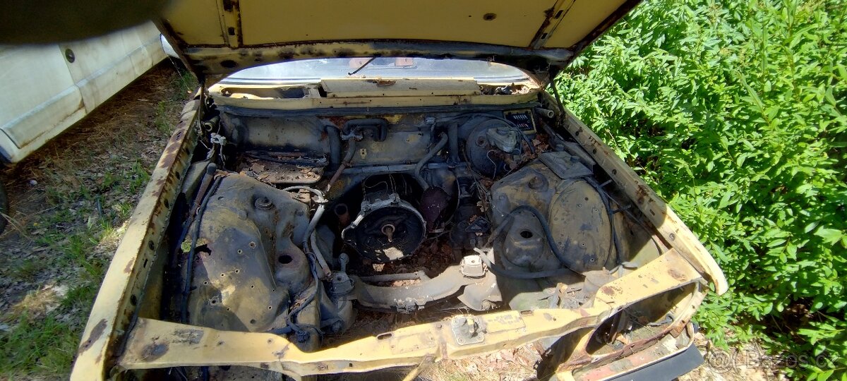 Mercedes W123 piano - 5