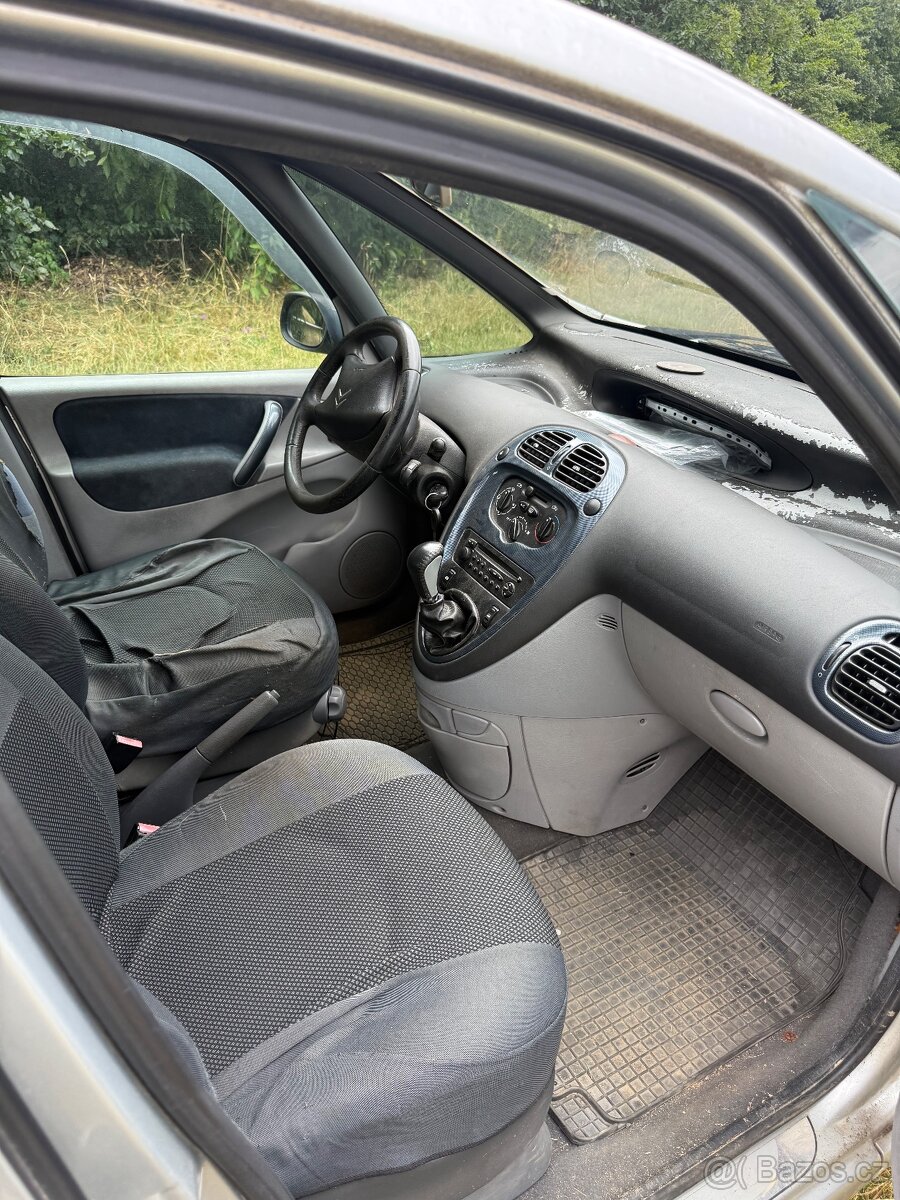 Prodám Citroen piccaso - 5