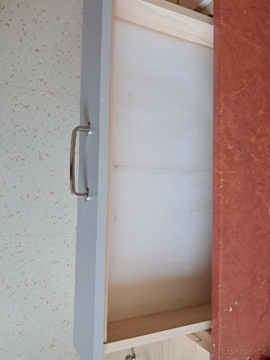 Modrá skříňka - 5