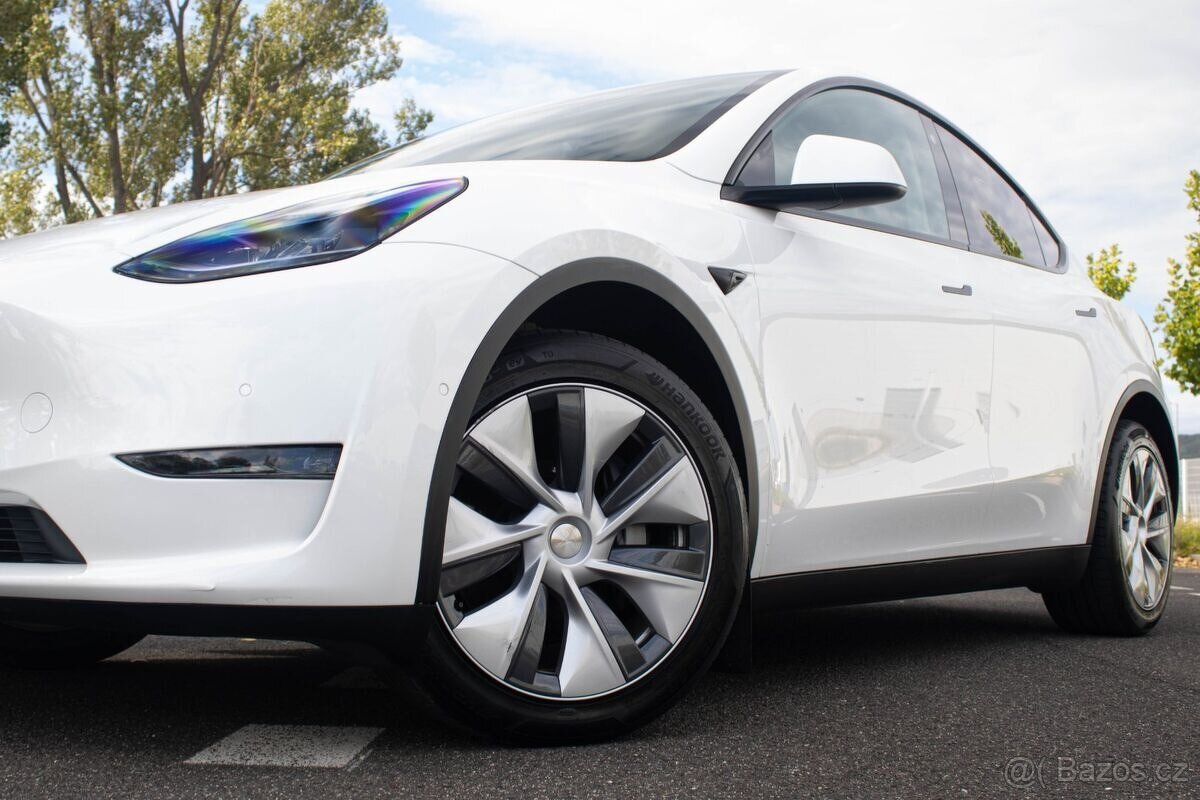 Tesla Model Y Dual Motor Long Range 378kw - odp. DPH - 5