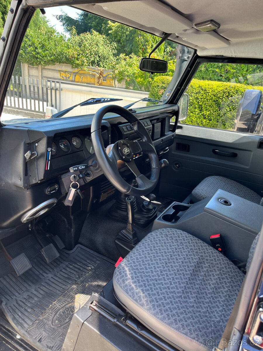 Land Rover Defender 110 Td5 Crew Cab, 2002