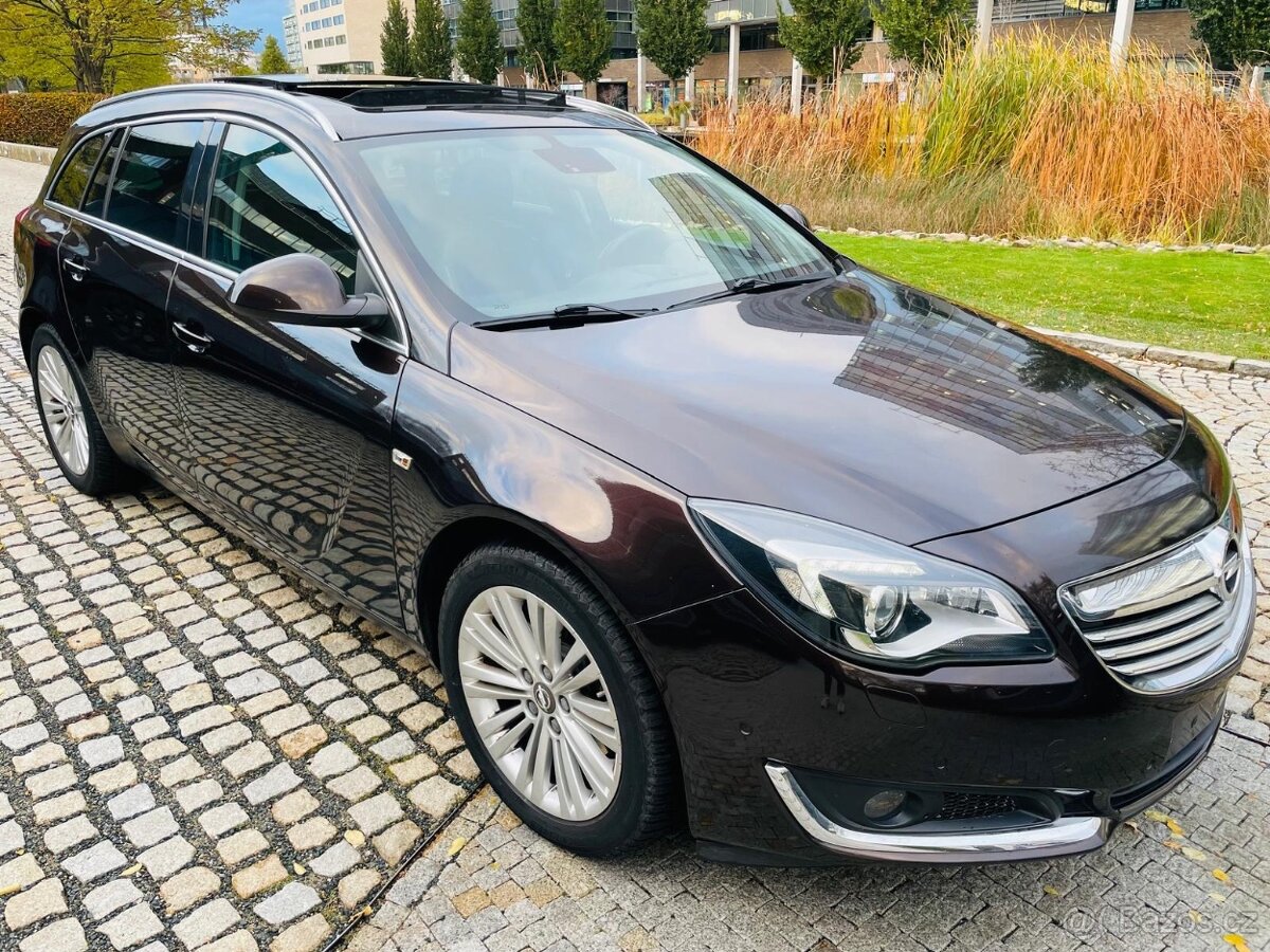 Opel Insignia 2.0CDTi 120KW AUTOMAT LED SERVISKA TAŽNÉ - 5