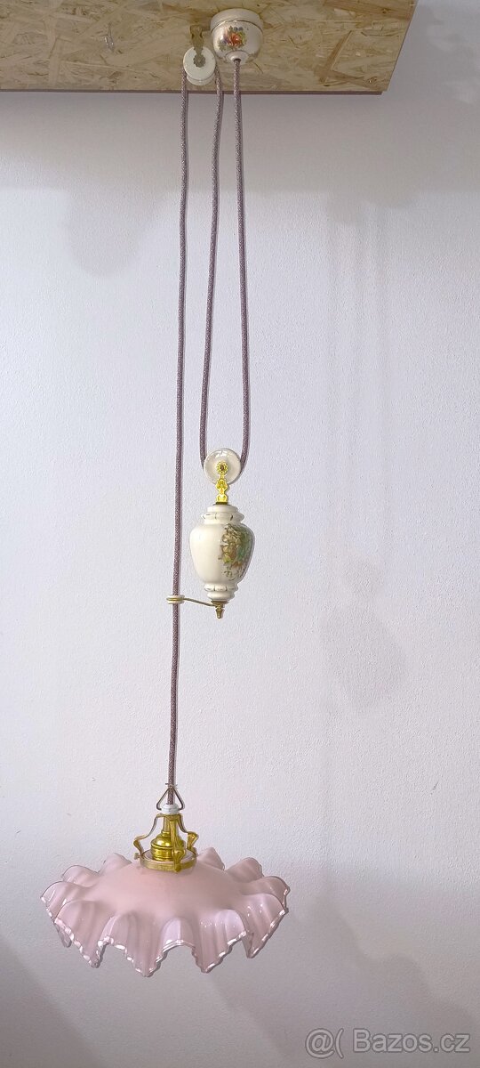 Prodej pěkného, malovaného stahovacího lustru - 5