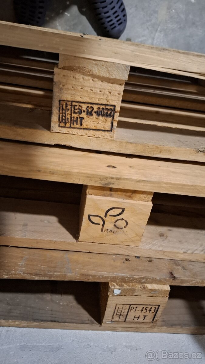 Prodám palety - 100 Kč za 3ks - 5