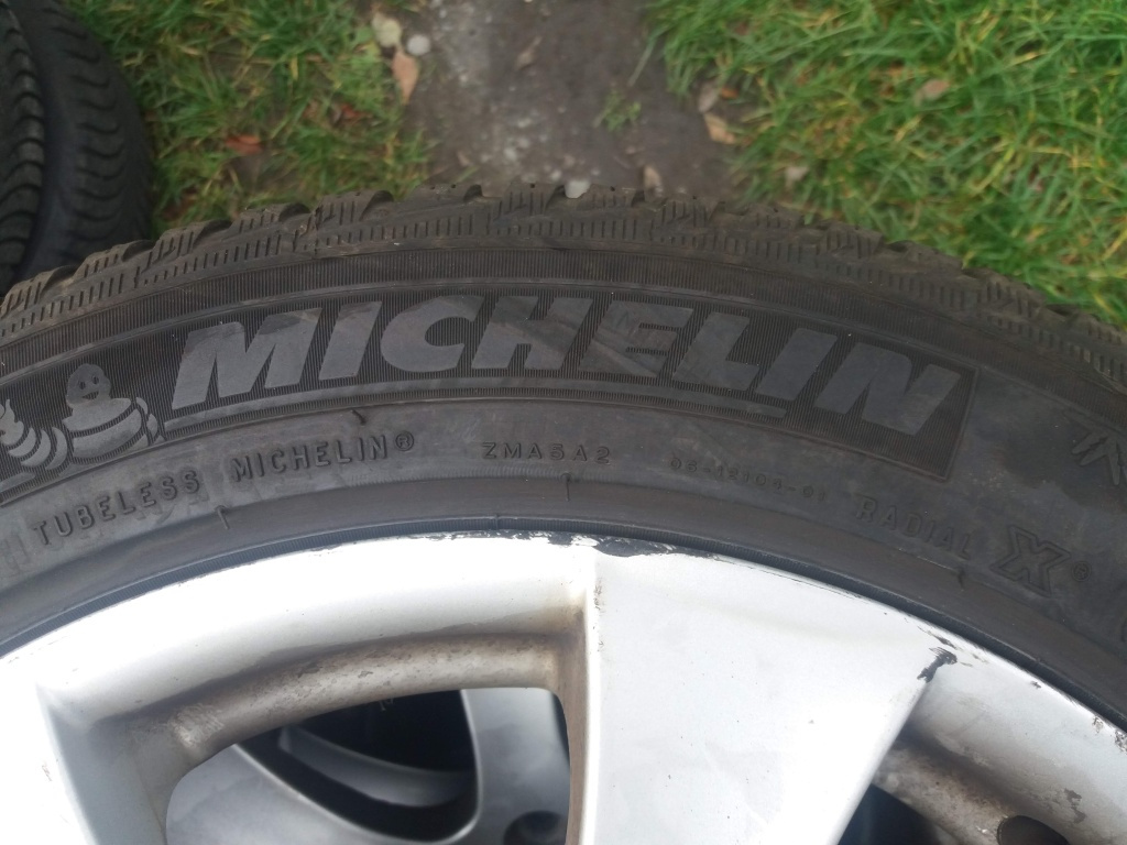 ALU kola R17 5x120 BMW 5 E60 E61 zimní sada ET20 - 5