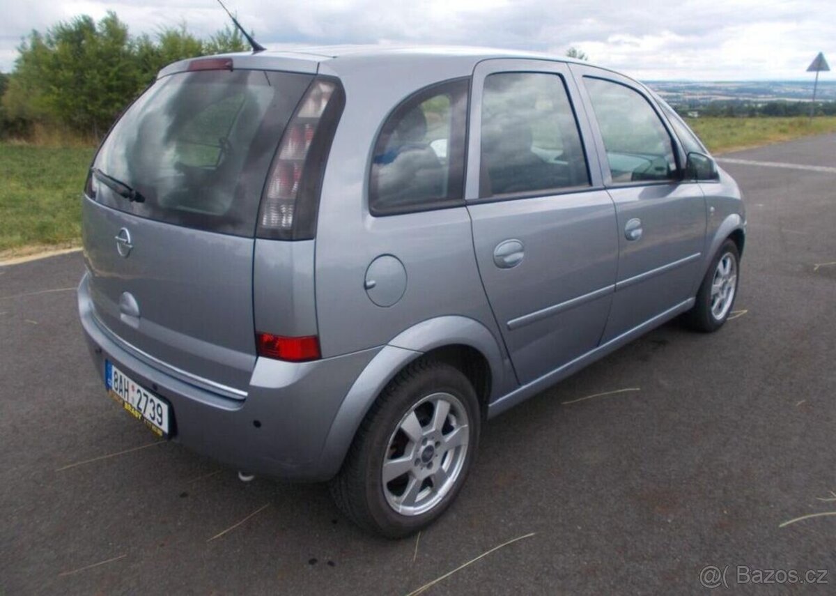 Opel Meriva 1,4 66KW benzín manuál 66 kw - 5