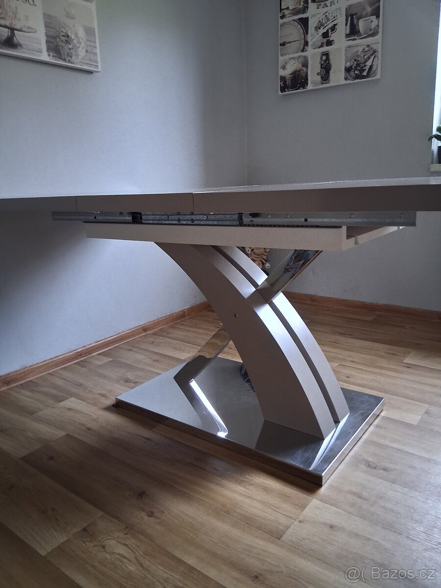 Sedlec Prčice...jídelní stůl židle - 5