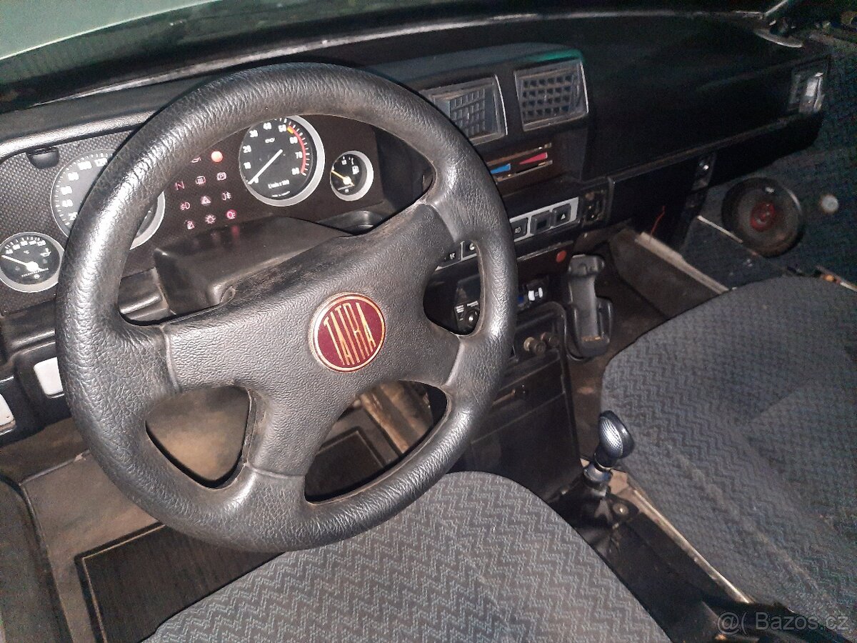 Vzácná Tatra 613-4 Mi - 5