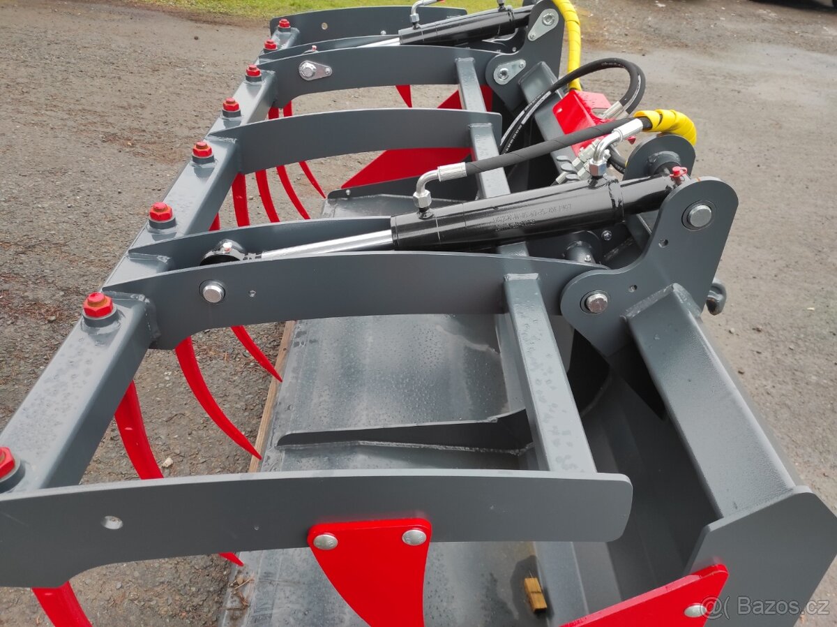 Lopata s přídavným drapákem - přidržovačem - 5