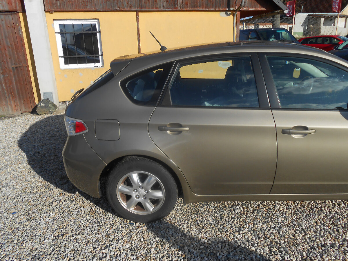 Subaru Impreza 1.5i 79Kw AWD - 5